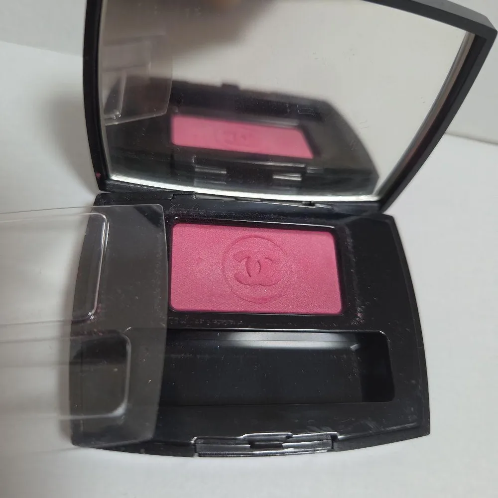 CHANEL アイシャドウ 単色 ピンク系 108