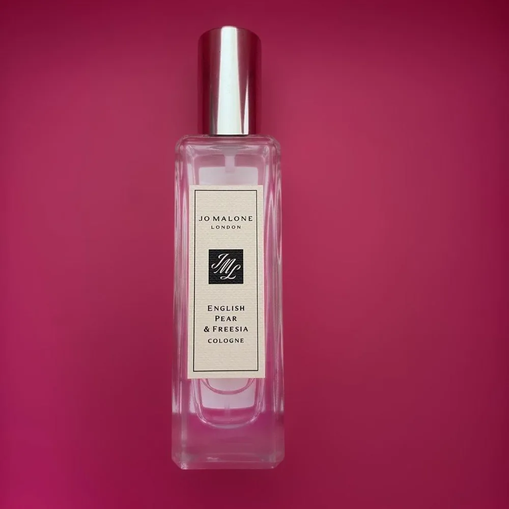 JO MALONE LONDON イングリッシュ ペアー&フリージア コロン