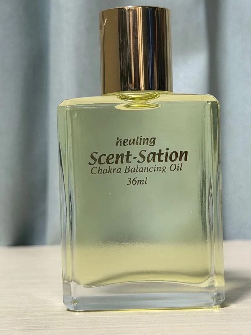 【中古】Scent-Sation Chakra Balancing Oil黄色