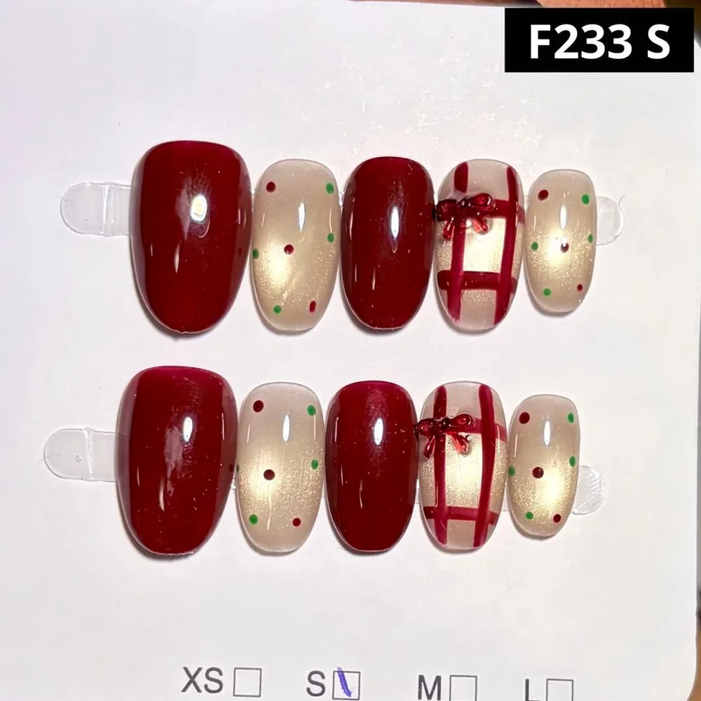 【高品質】現品ネイルチップ ショートオーバルワインレッドドットチェックマグネット