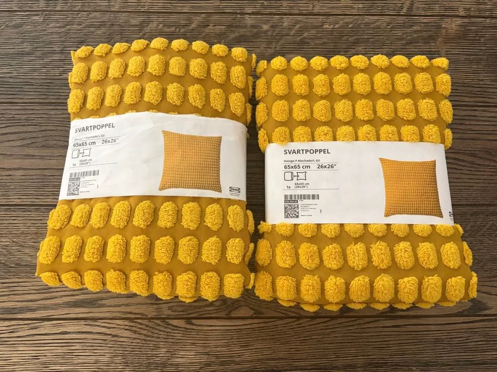 IKEA SVARTPOPPEL クッションカバー 黄色