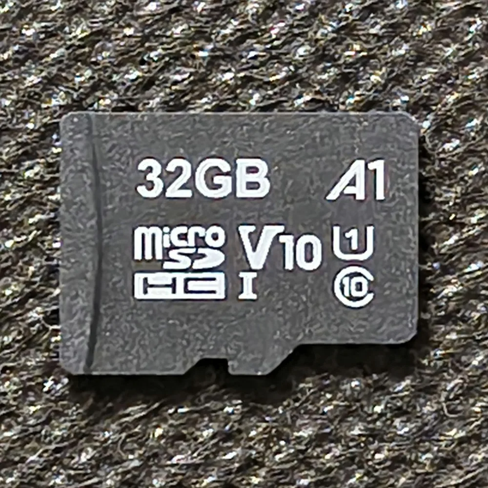 microSDHCメモリーカード 32GB V10 A1