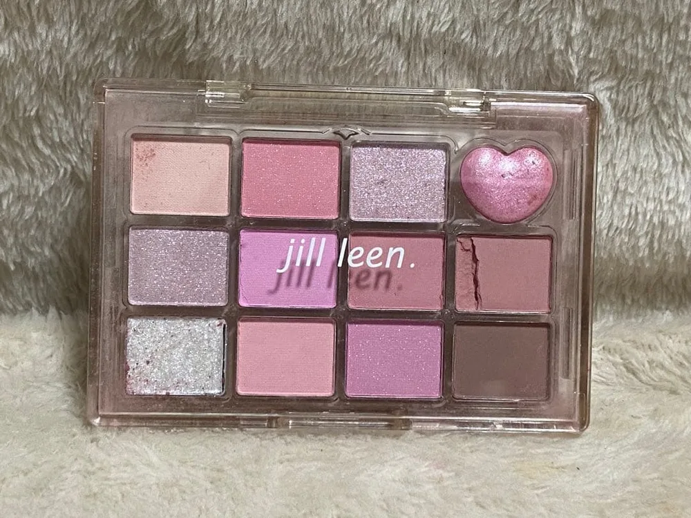 jill leen. シャイニング 12色アイシャドウパレット HT06