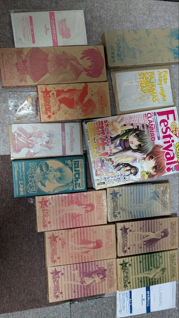 青春まとめ売り フィギュア 戦国ランス 上杉謙信 抱きマクラカバー他