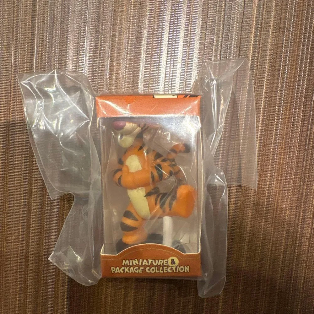 ディズニーキャラクター ミニチュア&パッケージコレクション ティガー