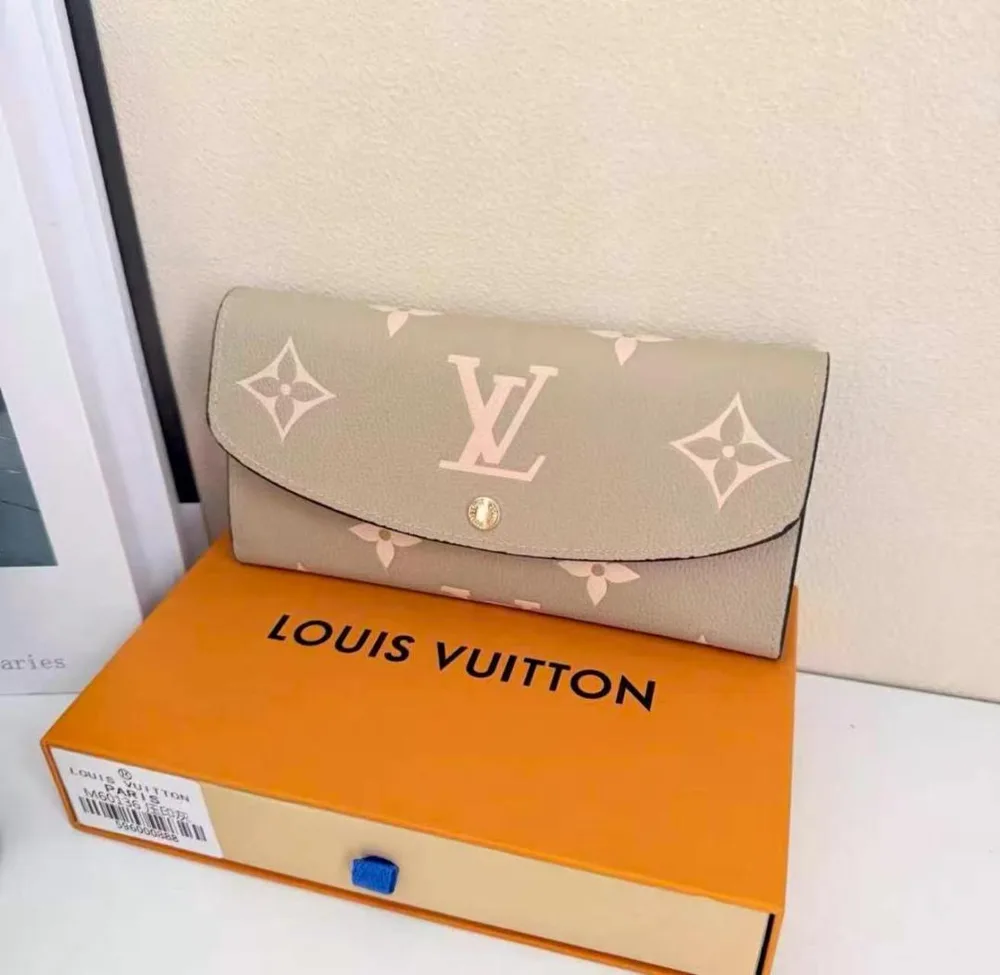 LOUIS VUITTON モノグラム 長財布 M60136
