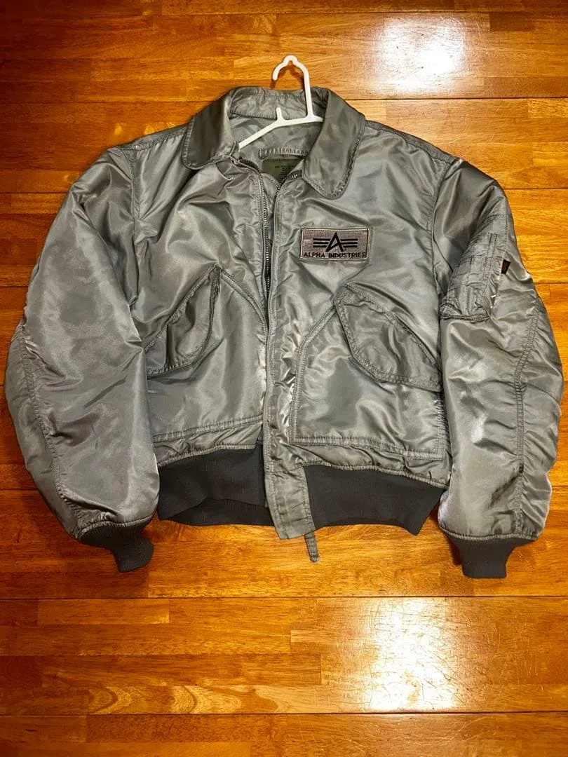 ALPHA INDUSTRIES CWU-45/P フライトジャケット