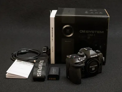 OM SYSTEM OM-1(センサー新品)