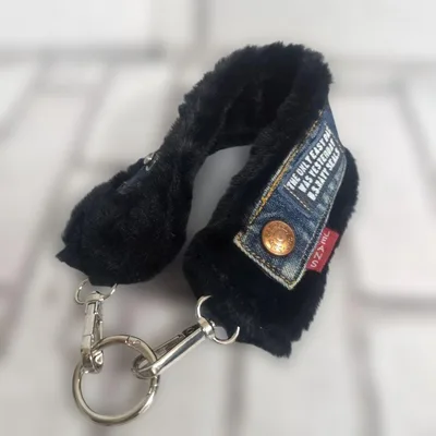 No.b002 デニムリメイク ファー ハンドメイド 携帯アクセサリー