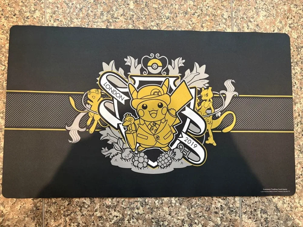 ポケモンセンター プレイマット LONDONロンドン 2019 ピカチュウ