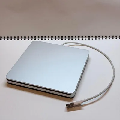 Apple USB SuperDrive A1379 DVD/CDドライブ