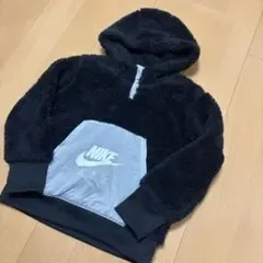 美品 NIKE ボアフード付き トレーナー