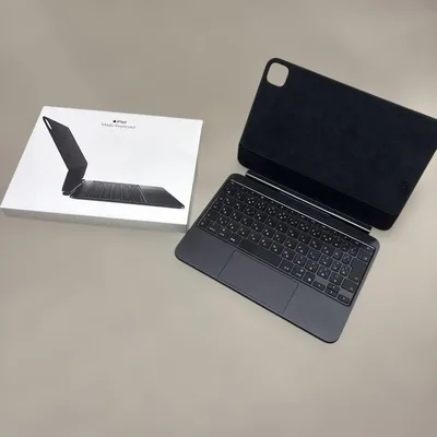 美品Apple Magic Keyboard iPadProM4M5 11インチ