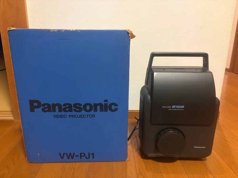Panasonic パナソニック ビデオプロジェクター VW-PJ1 レトロ