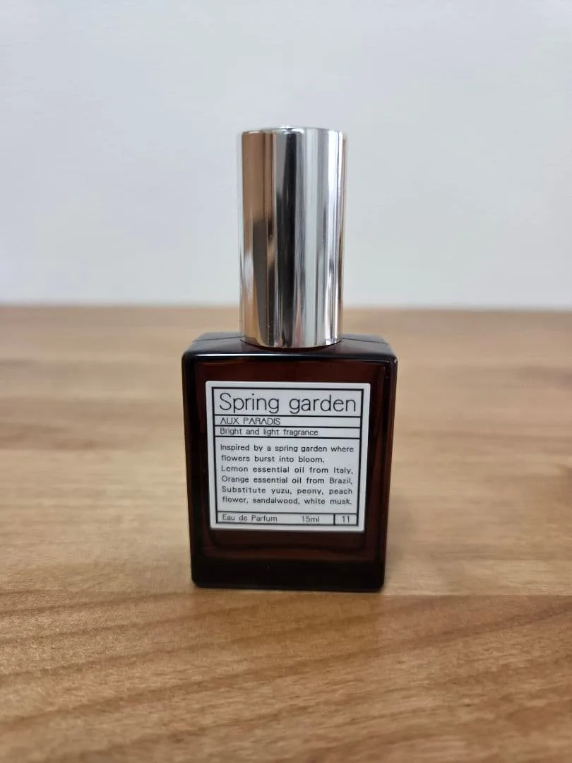 AUX PARADIS Spring garden オードパルファム 15ml