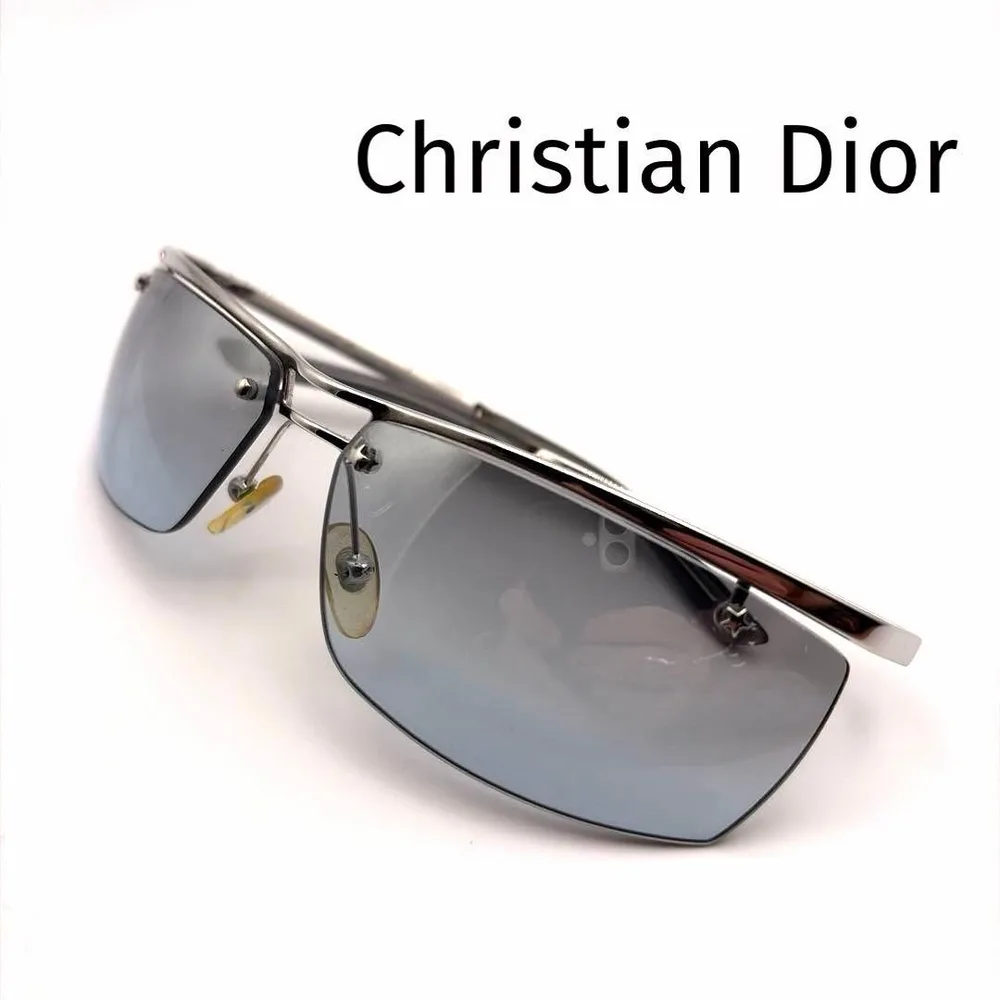Christian Dior リムレス サングラス MINI GLAM ブルー系