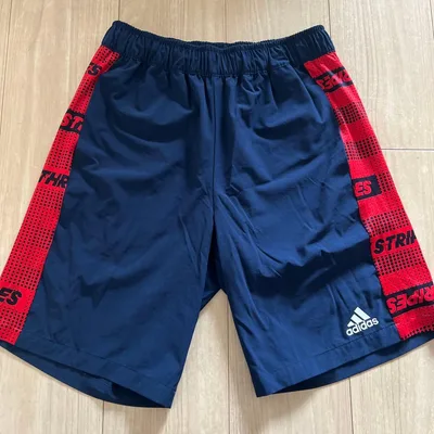 adidas キッズ ハーフパンツ 160cm