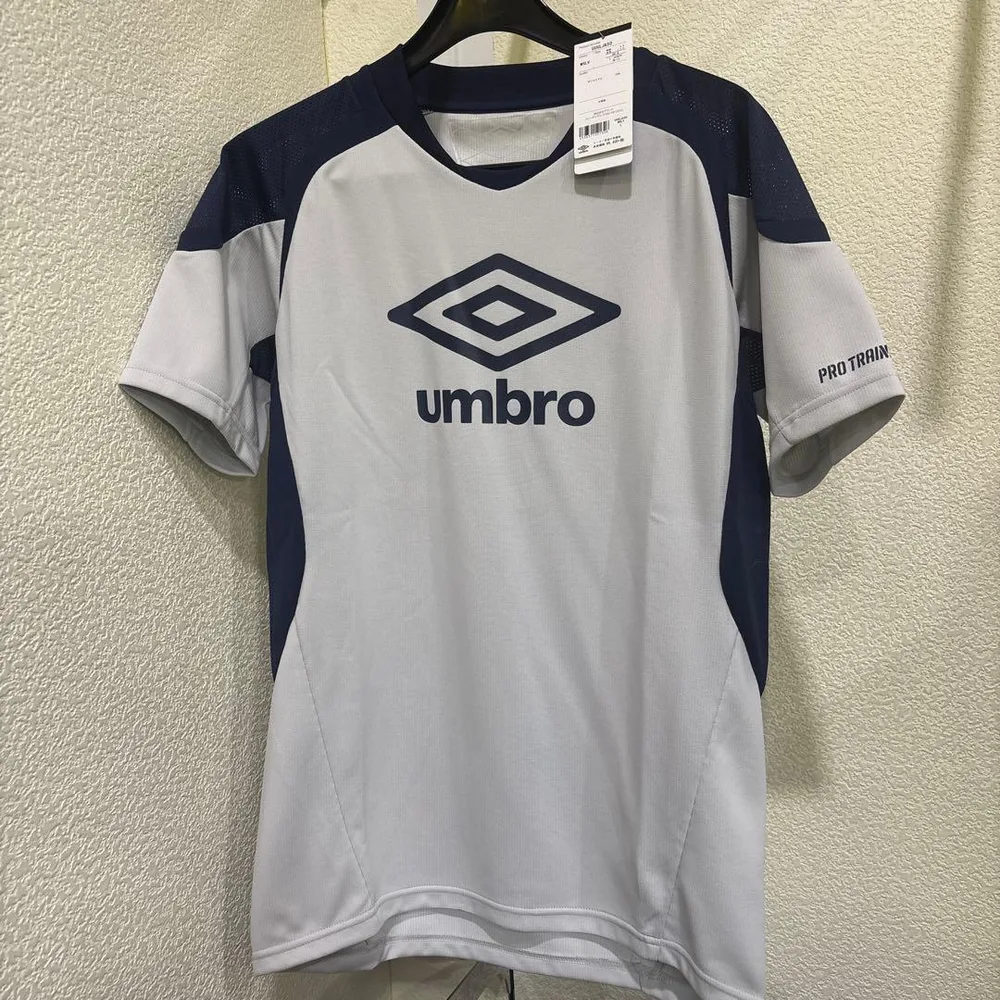 アンブロサッカープラクティスシャツ新品