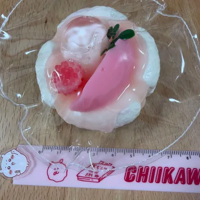 スクイーズ kikisquishy Sサイズ 桃 ライチケーキ とろりバター
