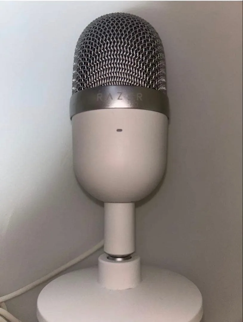 ตัวไมโครโฟนคอนเดนเซอร์ Razer Seiren Mini