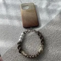 iPhone用ケース パール調ストラップ付き グラデーションカラー