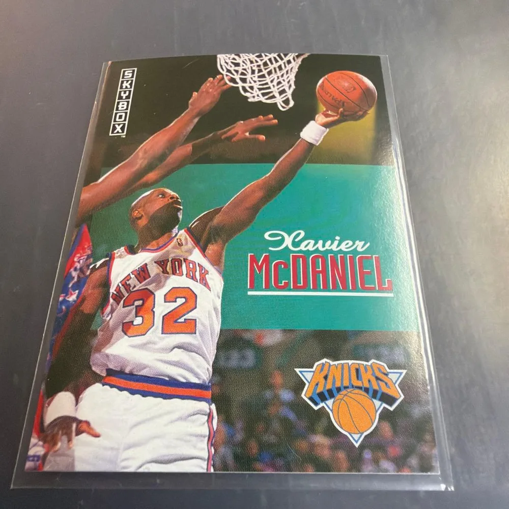1992-93 SkyBox Xavier McDaniel 165