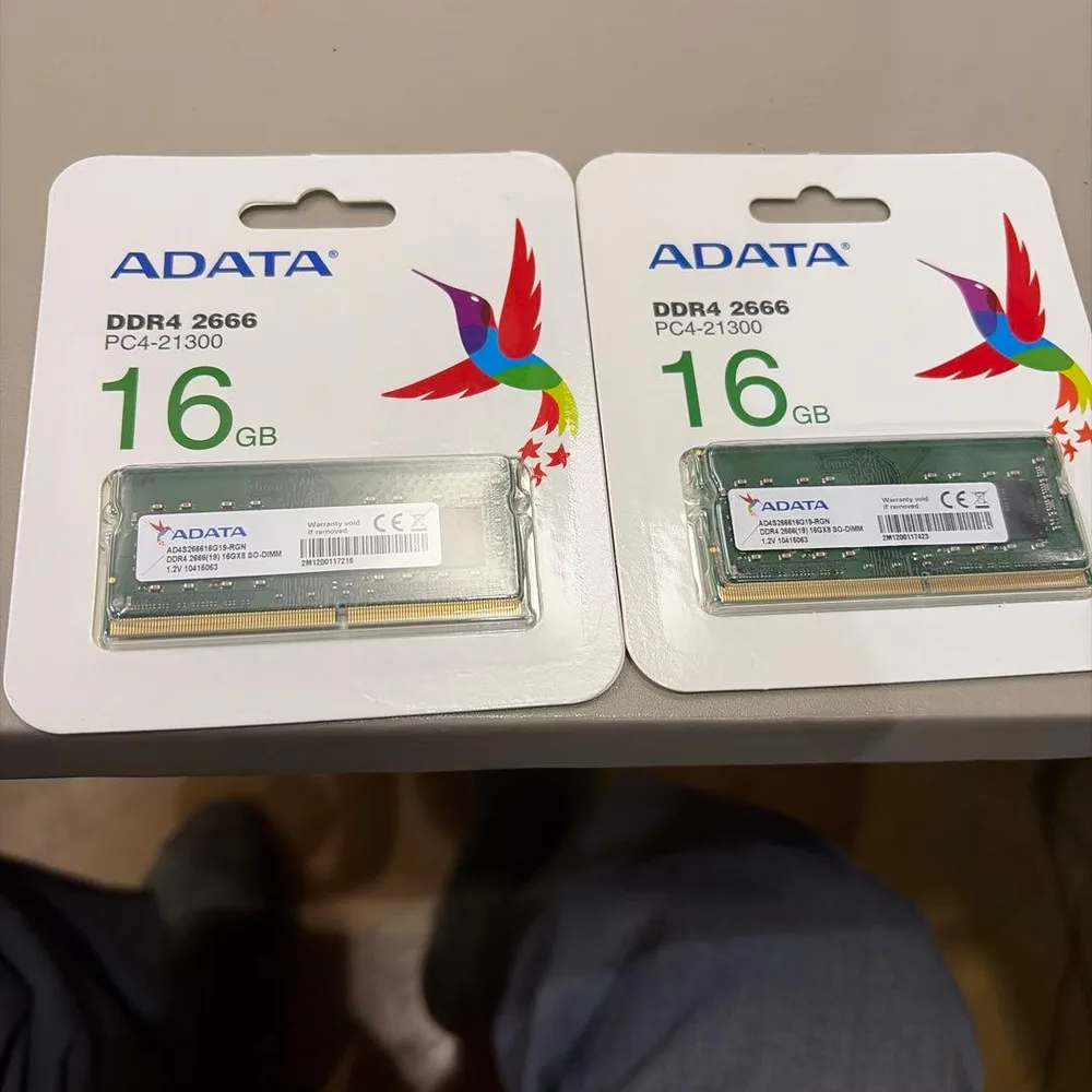 【新品未開封】ADATA DDR4 2666 16GBx2(32MB) メモリ