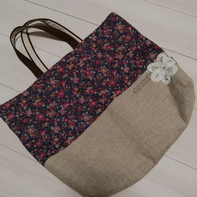 ハンドメイド リバーシブル 花柄キルティングトートバッグ