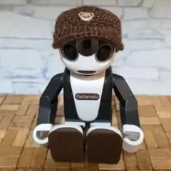 ロボホン*ニット帽✕ツバ広*ブラウン✕くまワッペン*ハンドメイド♪