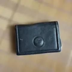 レザー製黒二つ折り財布
