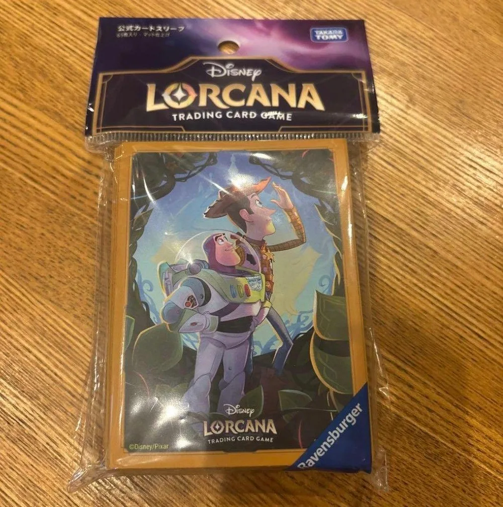 ซองใส่การ์ดอย่างเป็นทางการของ Disney Lorcana Toy Story