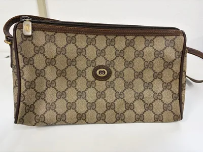 GUCCI ショルダーバッグ GG柄