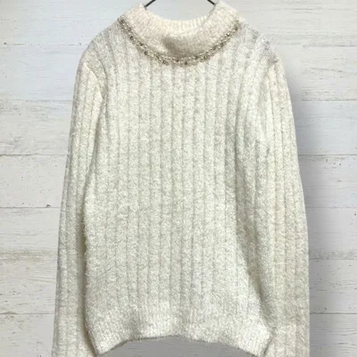 Anne Basket 白 ビジュー付 シャギーニットプルオーバー L