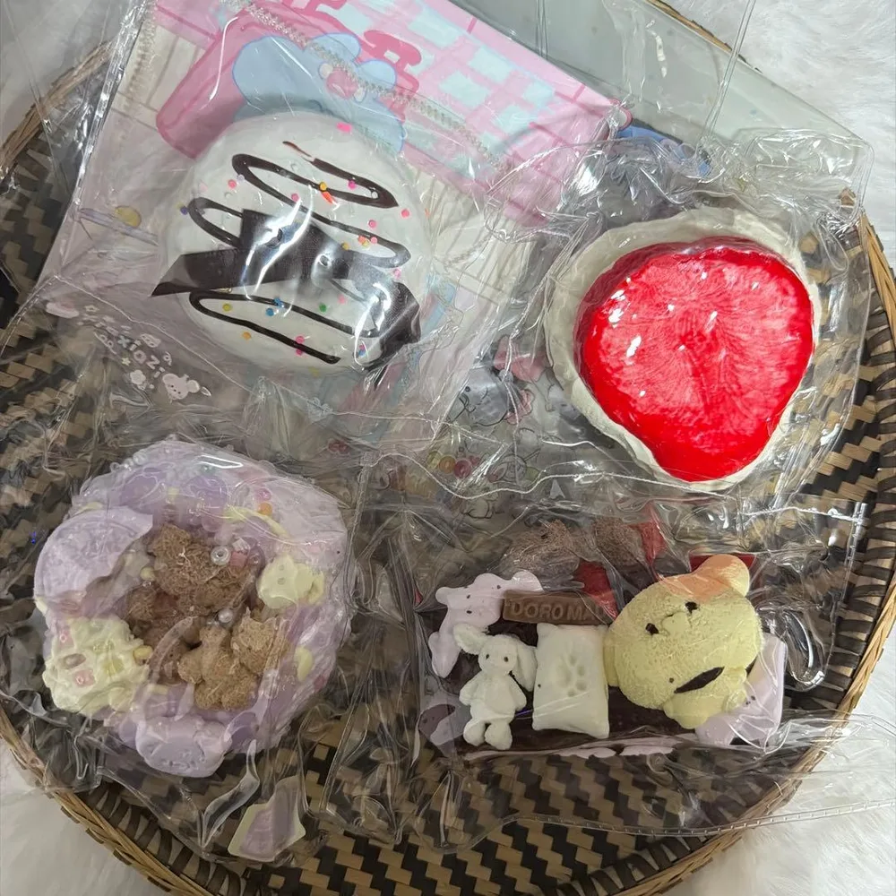 デコスクイーズ 4点セット 癒し系 おもちゃ かわいい