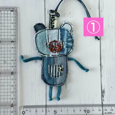 ハンドメイド チャームdenimくま①(アフリカ布)