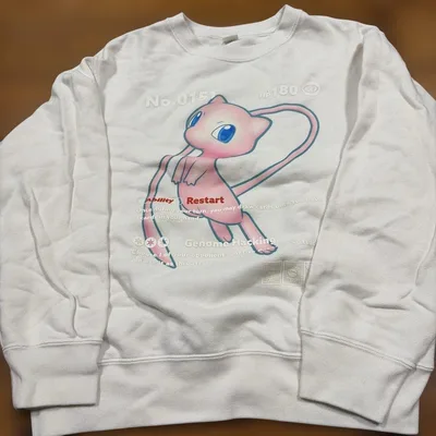 UNIQLO ポケモン ミュウ トレーナー ホワイト