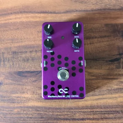 One Control Blackberry Bass OD 本体