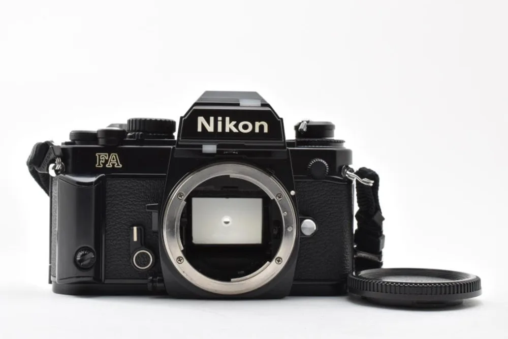 美品 NIKON FA ブラック フィルム一眼レフ モルト新品交換済 H602