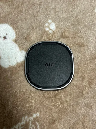 au ワイヤレス充電器 本体