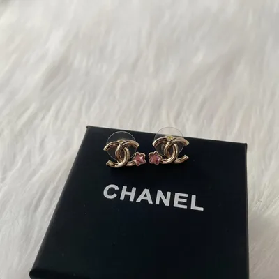 CHANEL CCロゴ ピアス ゴールド