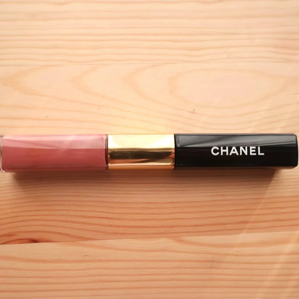 CHANEL ルルージュデュオウルトラトゥニュ 186 ピンクヌード