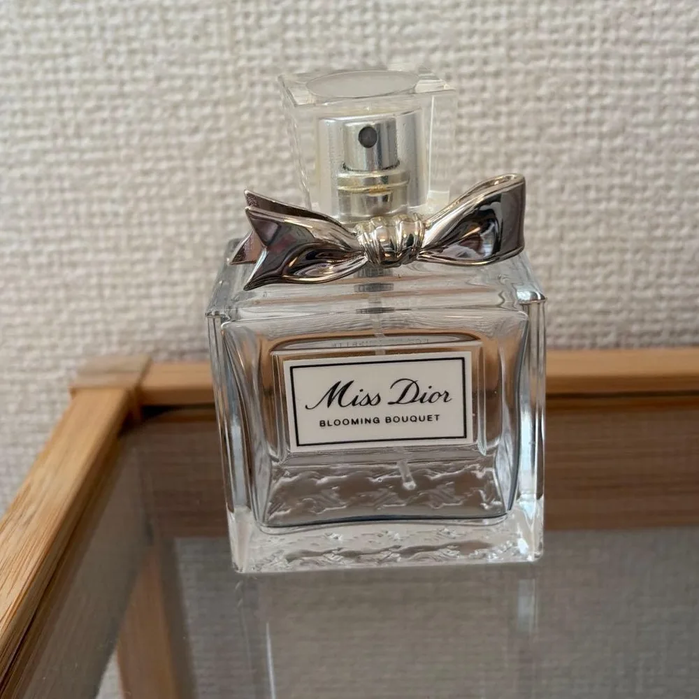 Miss Dior Blooming Bouquet 香水空き瓶