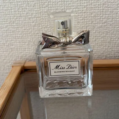 Miss Dior Blooming Bouquet 香水空き瓶