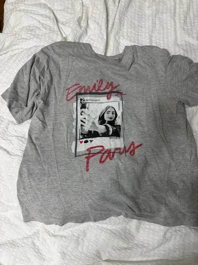 GU Emily in Paris Tシャツ グレー L