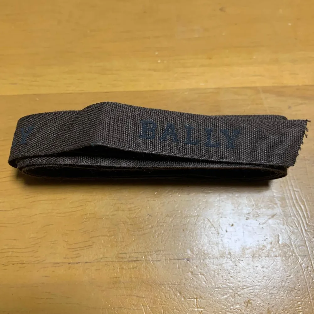 BALLY 布製リボン ブラウン
