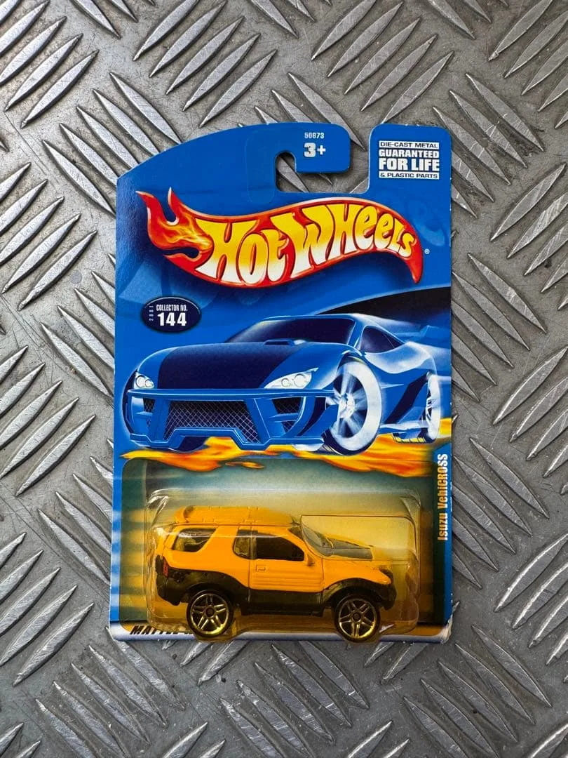 Hot Wheels Isuzu VehiCROSS 144