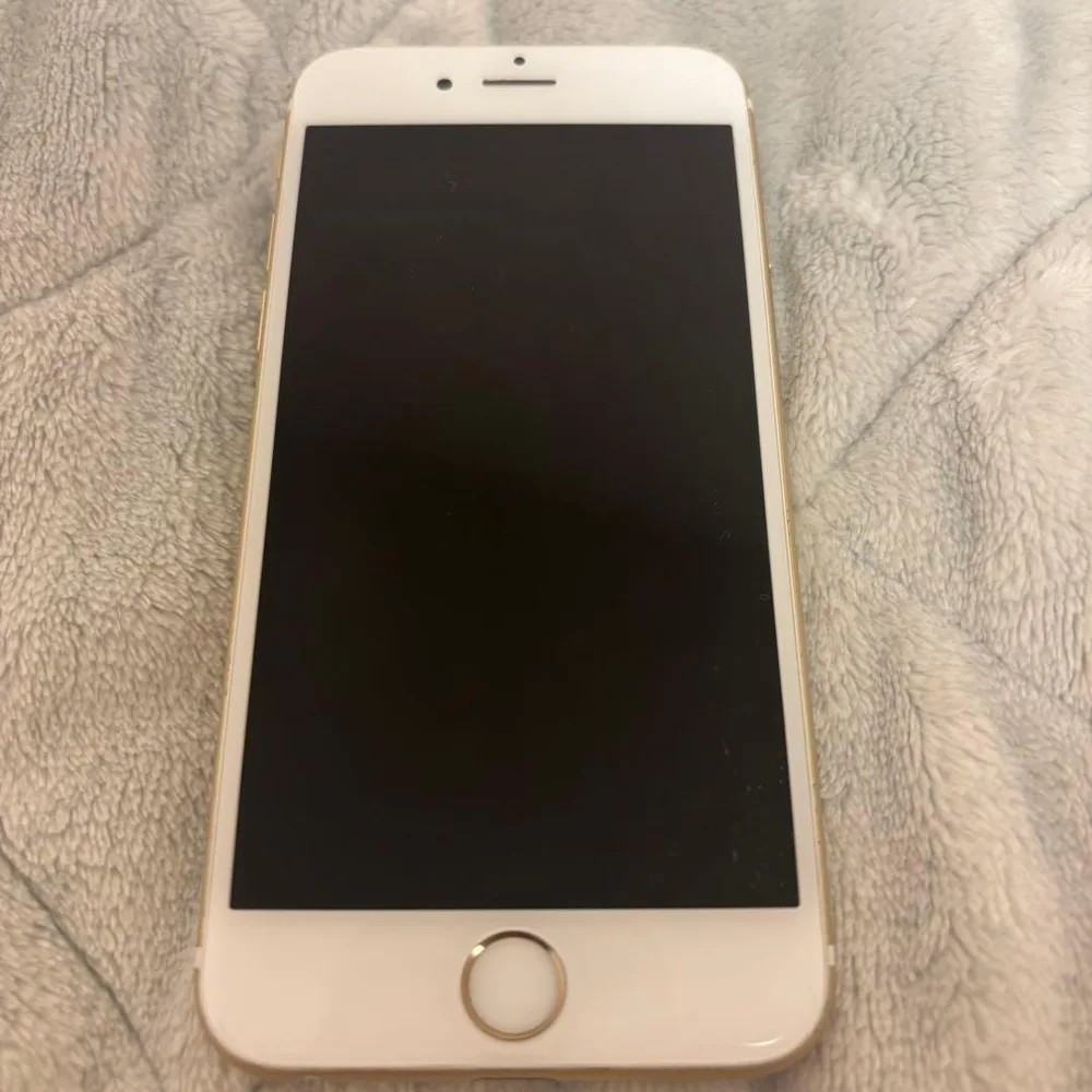 iPhone6s 本体 バッテリー72%