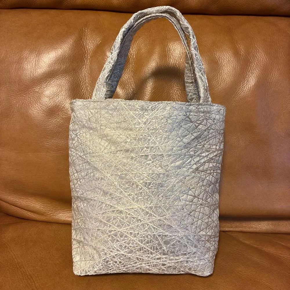 着物の帯紐 リメイク シルバー系 トートバッグ ハンドメイド