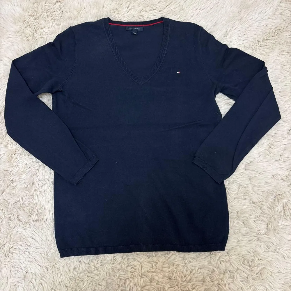 TOMMY HILFIGER 美品 Vネックニット Mサイズ ネイビー