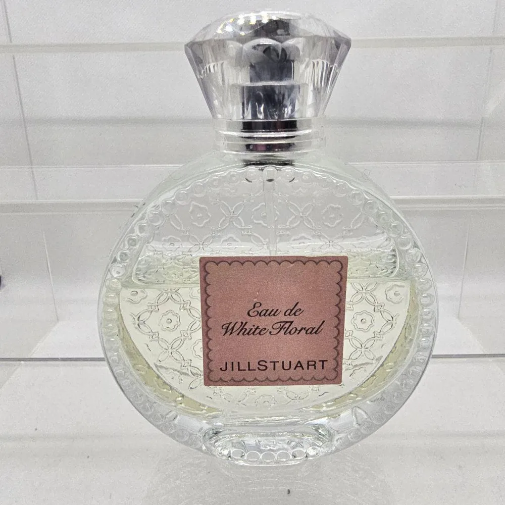 JILLSTUART オードホワイルフローラル 50ml ①